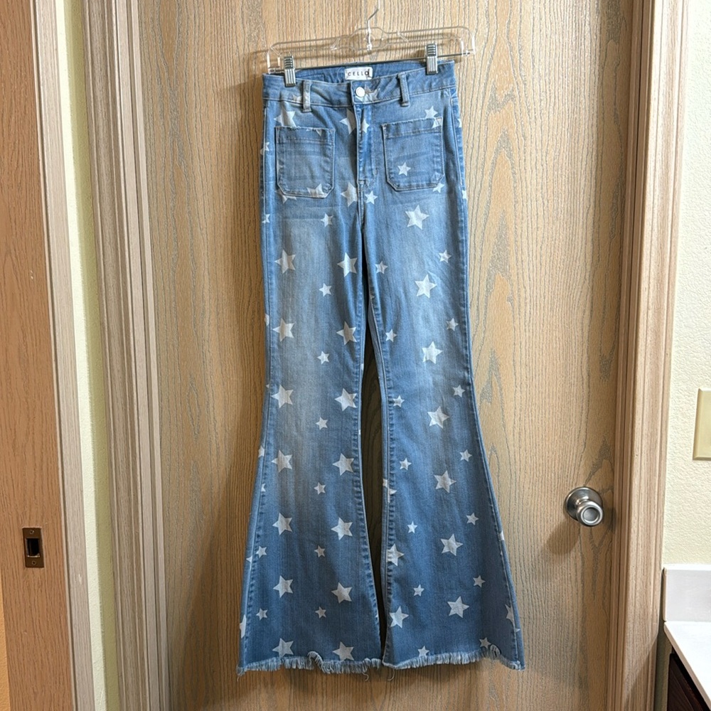 Blue Cello Star Print Flare Jean Size 3